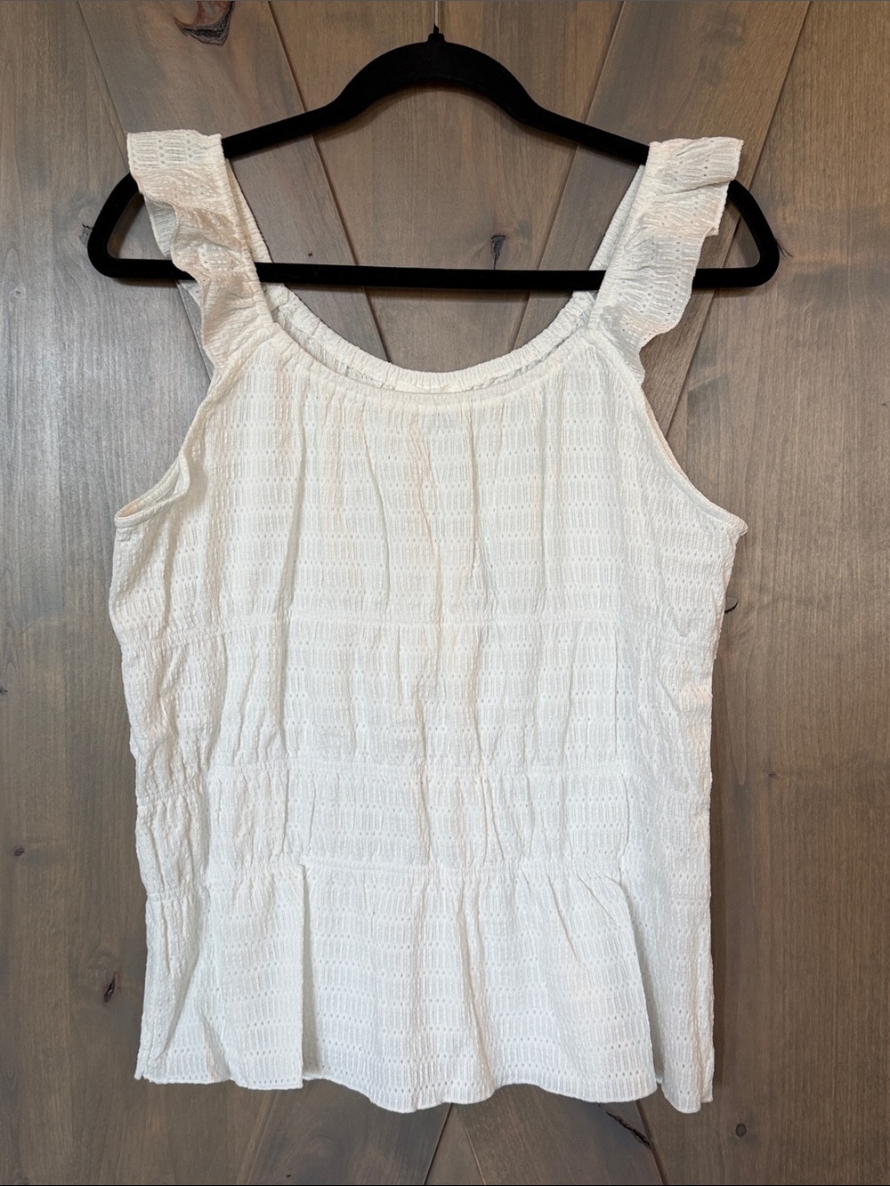 New! Heyson Textured Ruffle Strap Sleeveless Top White Size Large